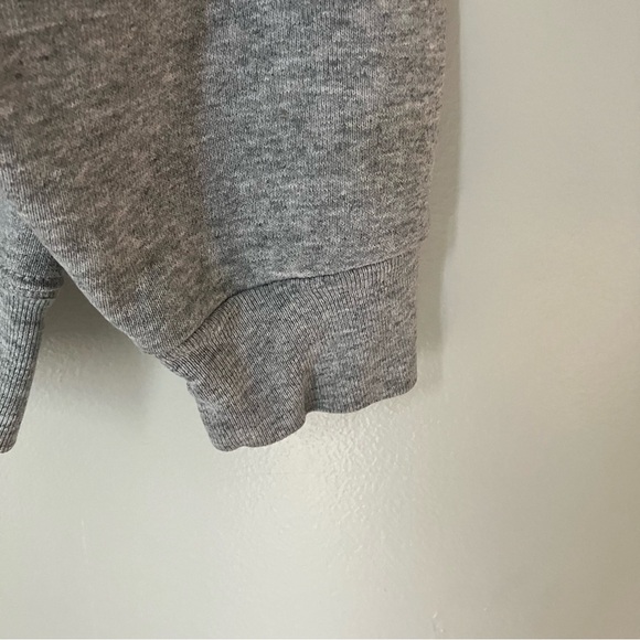 Vintage 90’s Wilson’s Grey Sweat Shirt Size Large Excellent Condition - Picture 6 of 8